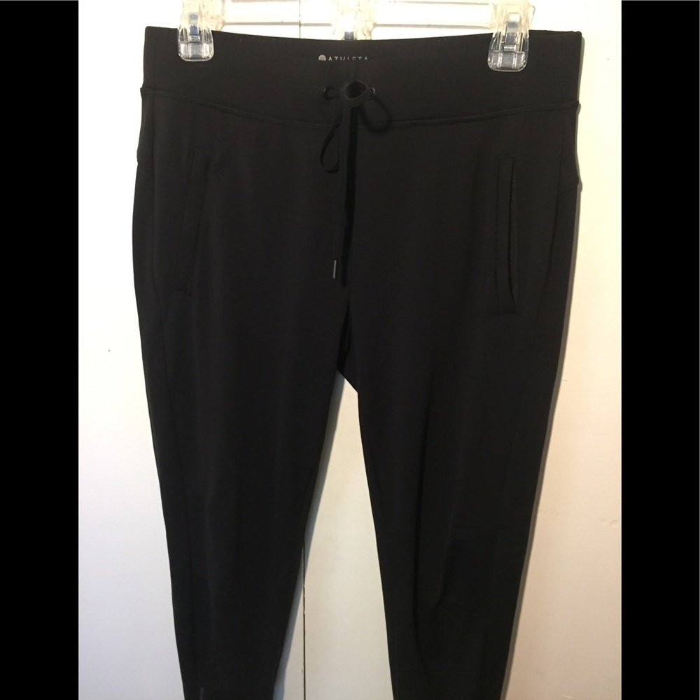 Athleta black metro street joggers size small